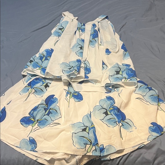 Luxxel Pants - Floral Blue and White Women's Shorts and top